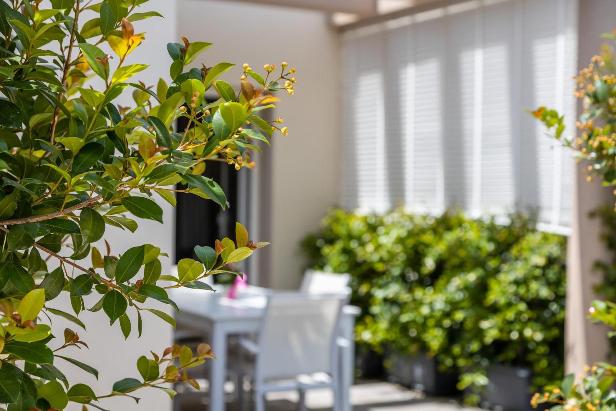La Collina Di Montegrappa - Suites With Heated Private Pool - Suites With Shared Pool Tuglie Habitación foto