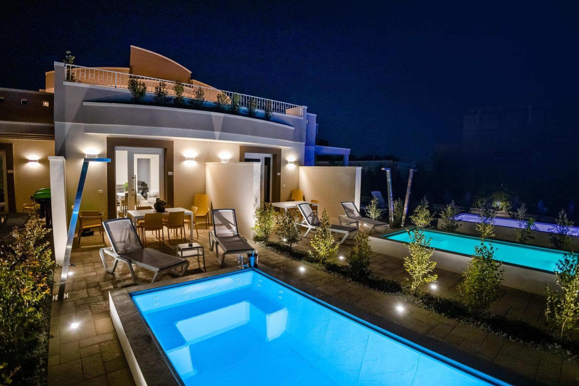La Collina Di Montegrappa - Suites With Heated Private Pool - Suites With Shared Pool Tuglie Exterior foto